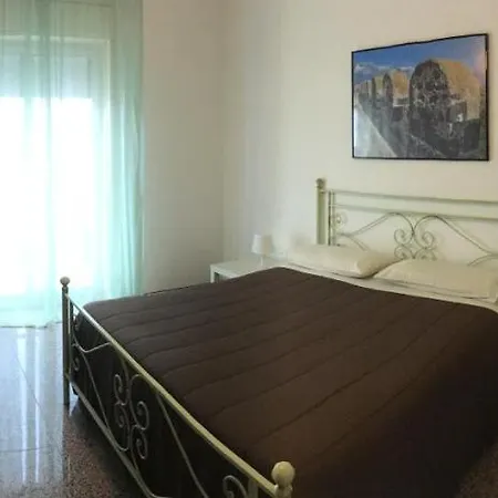 A Casa Di Anastasia Nocleg ze śniadaniem Motta SantʼAnastasia